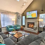 Family-Friendly Tobyhanna Home With Game Room!